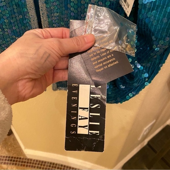 NWT~Vintage LESLIE FAY Women Silk Evening Sequin Embellished Party Jacket-Medium - Picture 7 of 8